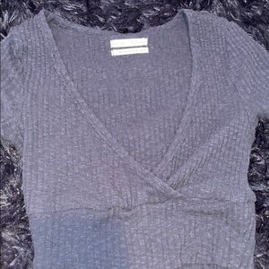 UO knitted V- neck top